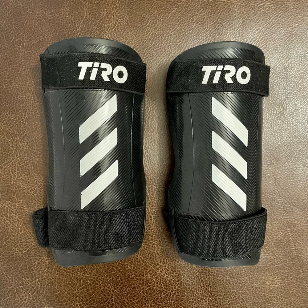 Men’s ADIDAS Tiro Shin Guards